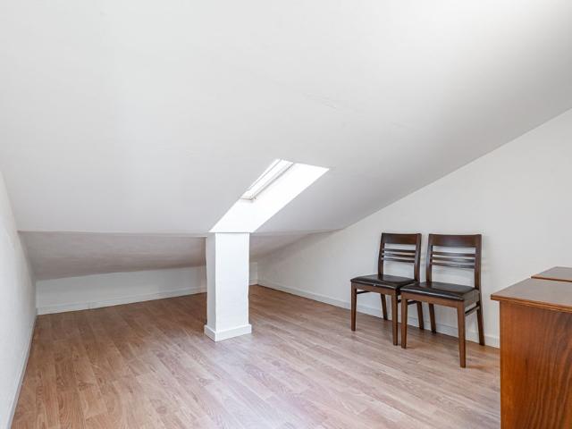 APARTAMENTO T1+1 COM GARAGEM EM LISBOA JARDIM DA ESTRELA