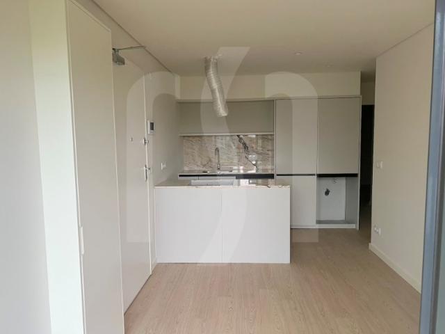 Apartamento T1+1 com Jardim no centro do Porto