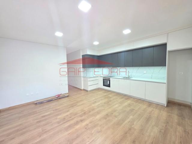 T1+1 áreas t2 com terraço garagem 2 carros Fânzeres Gondomar