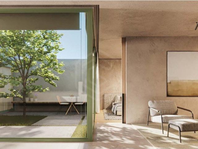Apartamento T1+1 com Terraço e Jardim com 2 lugares de garag. 95m² Lordelo do Ouro e Massarelos