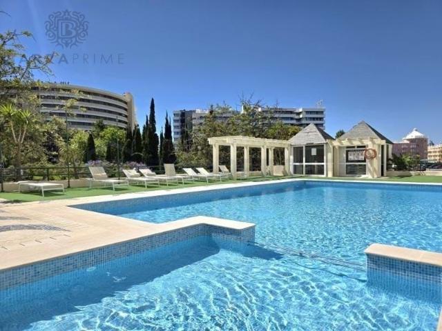 Apartamento T1+1 com Terraço, em Vilamoura