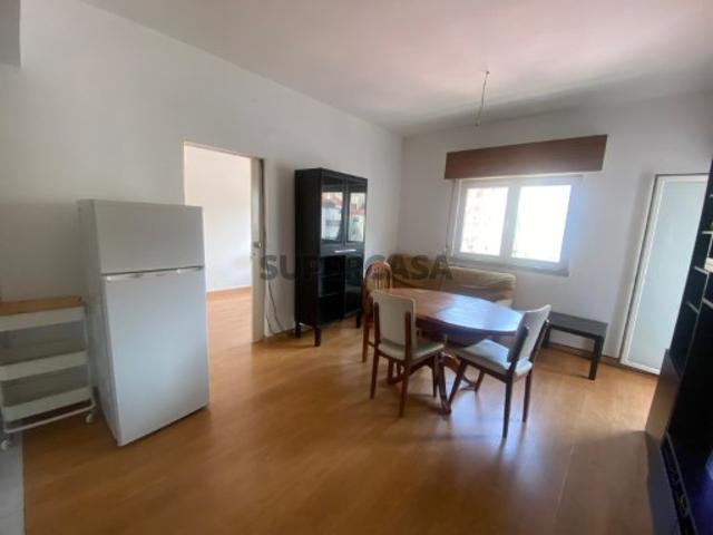 Apartamento T1+1 com Varanda Fechada na Reboleira | Excelente Oportunidade! Marque já a sua visita!