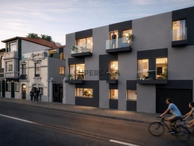 Apartamento T1+1 à Venda no Bonfim, Porto