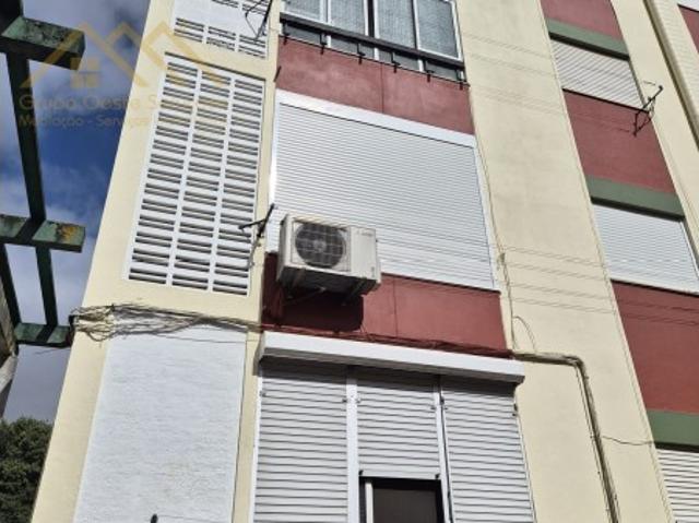 Apartamento T1+1 Amadora