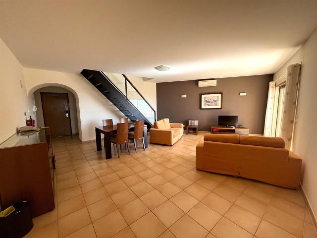 Apartamento T1+1 Duplex para Venda na Praia da Luz 115m² Lagos