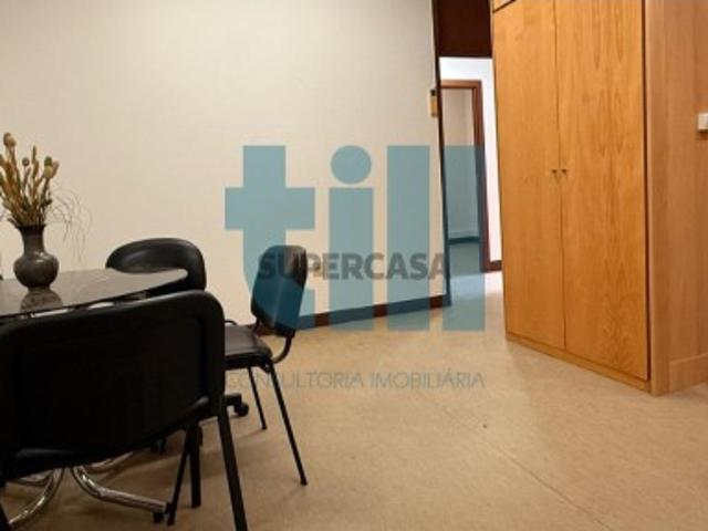 Apartamento T1+1 em Vila Pouca de Aguiar