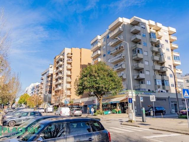 Apartamento T1+1 Equipado