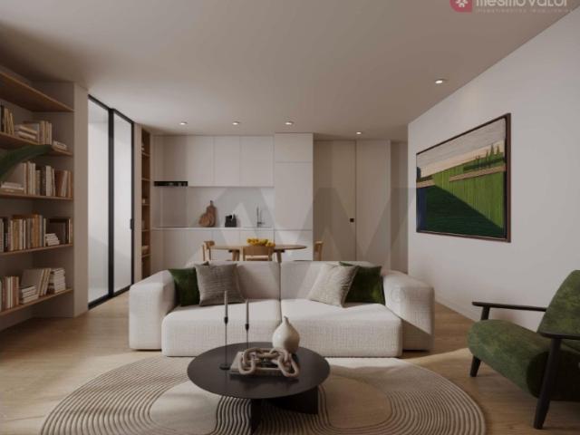Apartamento T1+1 localizado em Paranhos