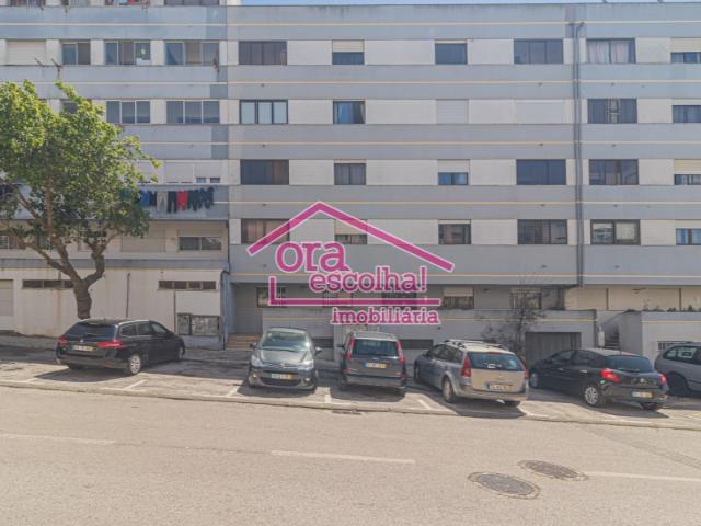 Apartamento T1+1, Laranjeiro e Feijó, Almada | BPI Expresso Imobiliário
