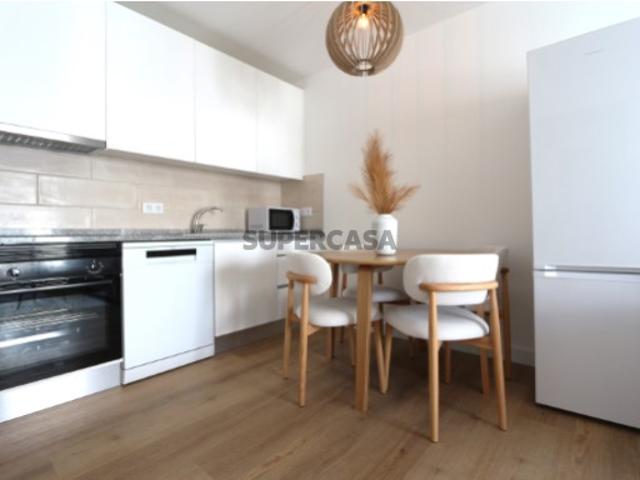 Apartamento T1+1 Novo a Estrear perto da Praia de Monte Gordo, Algarve