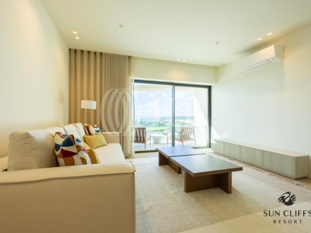 Apartamento T1+1, novo, no Sun Cliffs Resorte, em Lagos, Algarve