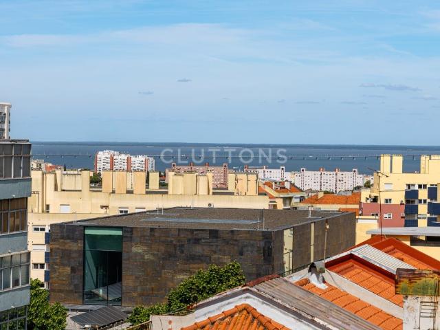 Apartamento T1+1 Penha França com vista desafogada 55m² Penha De França