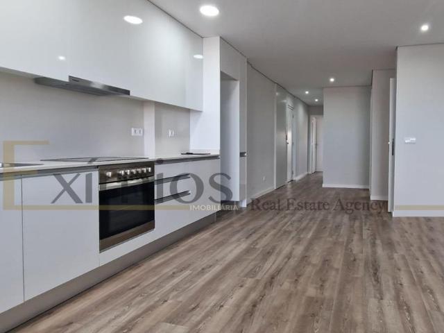 Apartamento T1+1 remodelado e a 100m da praia, na Póvoa de V. 70m² Póvoa de Varzim, Beiriz e Argivai