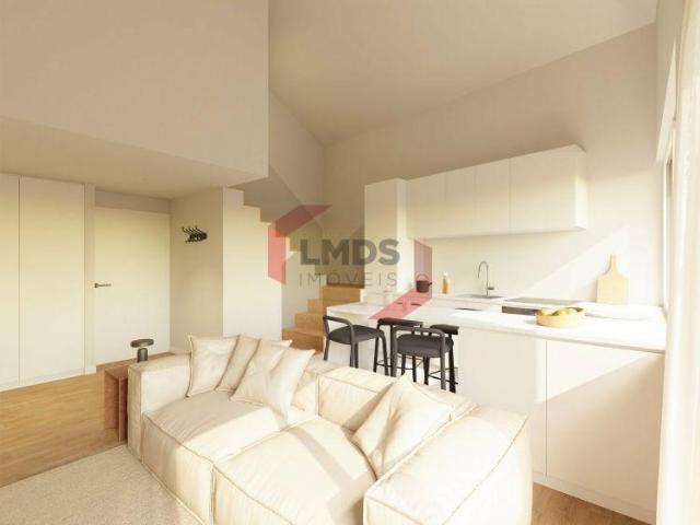 Apartamento T1+1 Rua Nove de Julho Porto | 26053956905