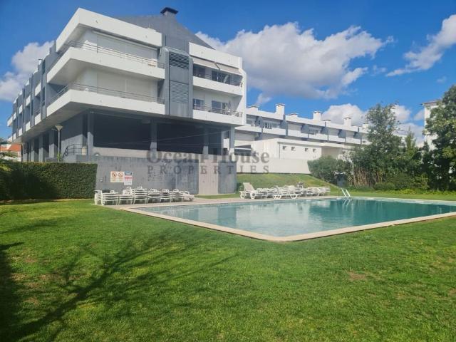 Apartamento T1+2 com garagem e piscina em Albufeira 100m² Albufeira Olhos de Água