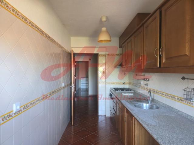 Apartamento T1+2 com Terraço Serra da Mira Amadora