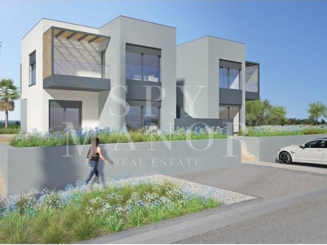 Apartamento T1+2 no Valley Nature Resort 116m² Estômbar e Parchal