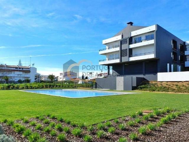Apartamento T1+2 Semi Novo Elevador Garagem em box Pi. 74m² Albufeira Olhos de Água