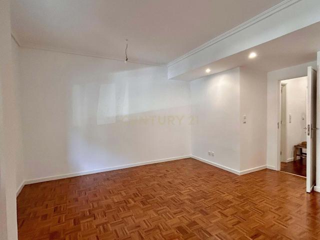 Apartamento T1 · 68 m² Oeiras | Arrendamento