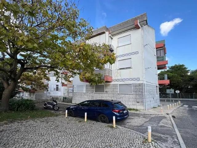 Apartamento T1 +1 Amadora Metro da Reboleira