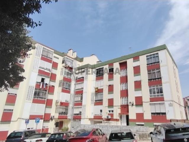 Apartamento T1 + 1 C/Varanda VENDE REBOLEIRA | AMADORA 235.000,00€