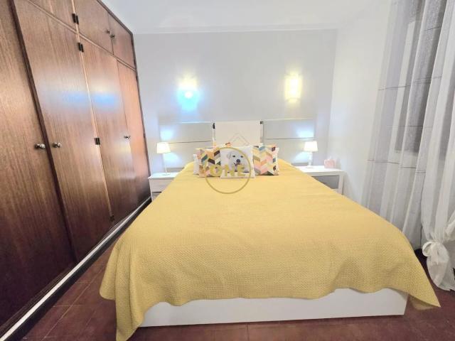 Apartamento T1 +1 com Estacionamento Albufeira 50m² Albufeira e Olhos de Água