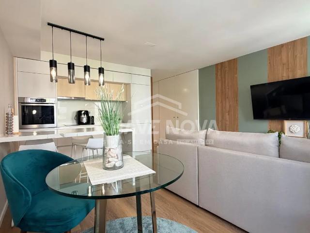 Apartamento T1 totalmente mobildado no centro de Gaia