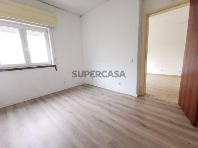 Apartamento T1 totalmente remodelado no Miratejo, Corroios