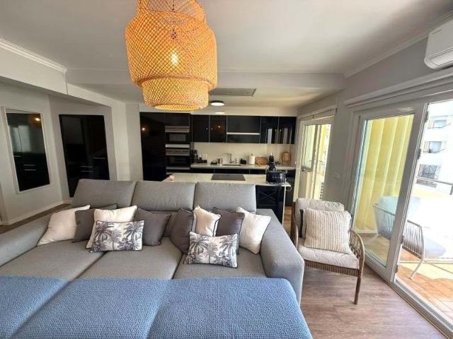 Apartamento T1 totalmente renovado, situado em Vilamoura, Loulé, Vilamoura