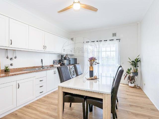 Apartamento T1 Único em Samora Correia!