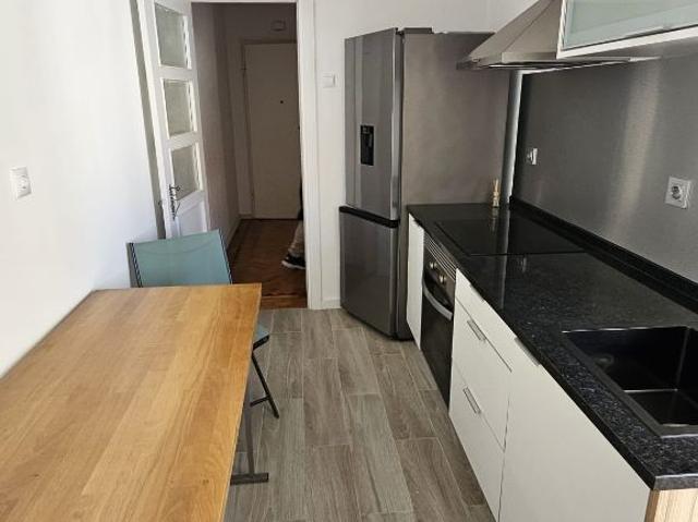 Apartamento T1 venda na Avenida de Cristo Rei