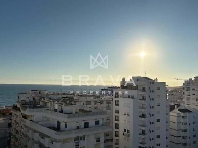 Apartamento T1 Vista Mar a 200m da Praia 70m² Armação De Pêra