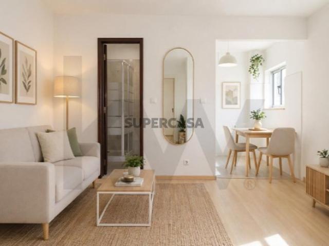 Apartamento T1 vista rio São Vicente de Fora Graça