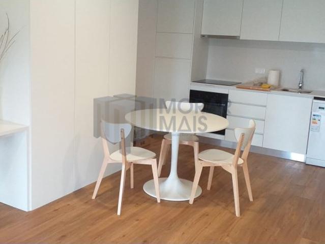 Apartamento T1, Zona Universidade para Arrendamento