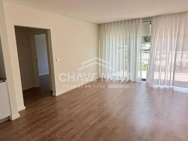 Apartamento T1 a Frente do Parque da lavandeira