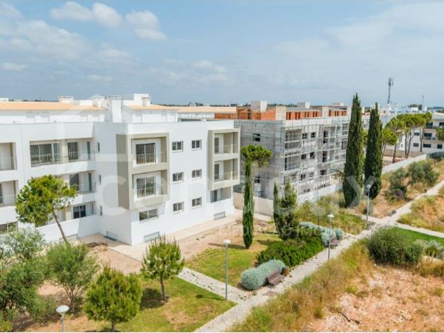 Apartamento T1 à venda com varanda em Conceição e Cabanas de Tavira