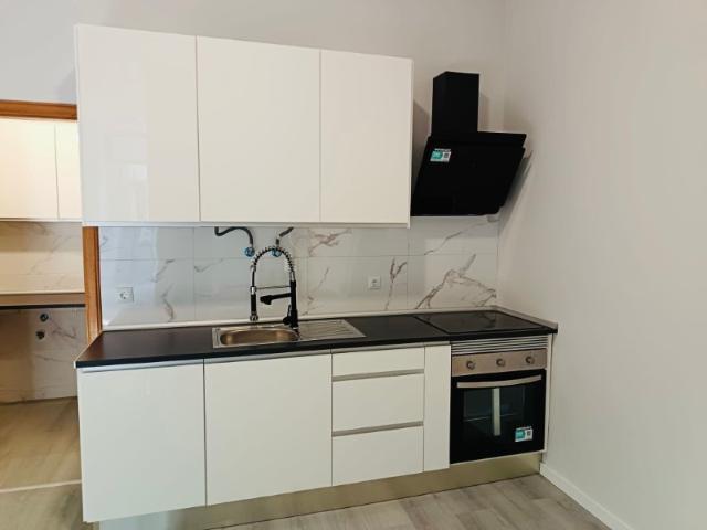 Apartamento T1 à Venda em Pendão Queluz