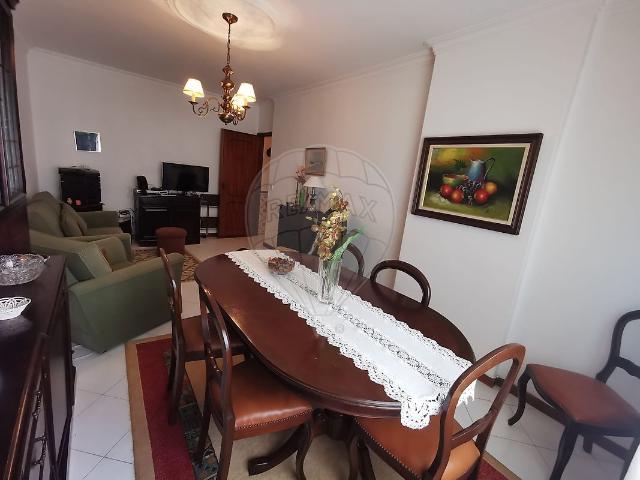 Apartamento T1 à venda em Sintra
