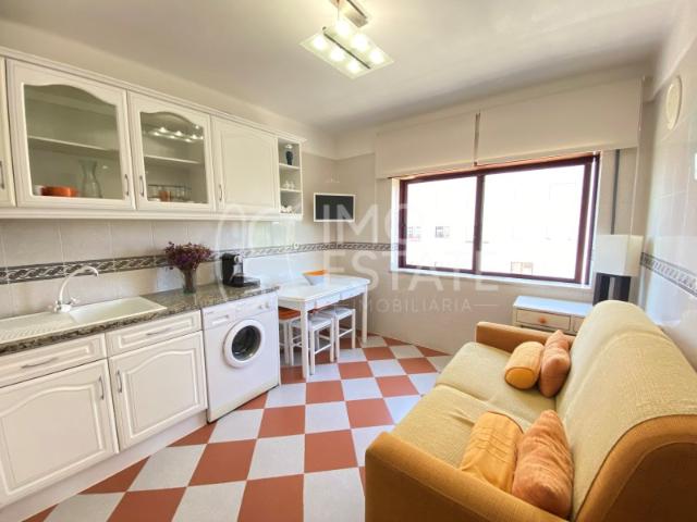 Apartamento T1 Abadias