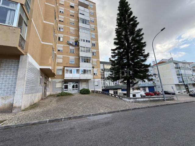 Apartamento T1, Águas Livres, Amadora | BPI Expresso Imobiliário