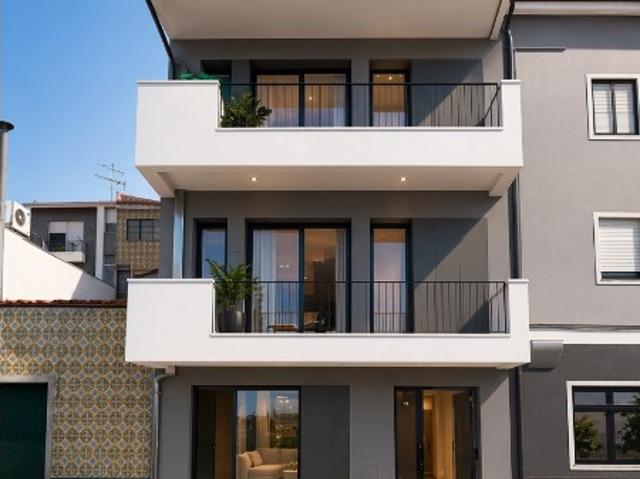 Apartamento T1 Albói