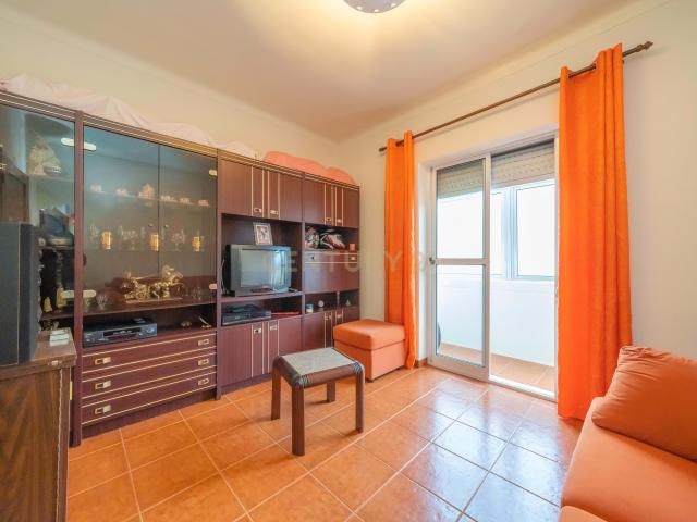 Apartamento T1 Baixa da Banheira