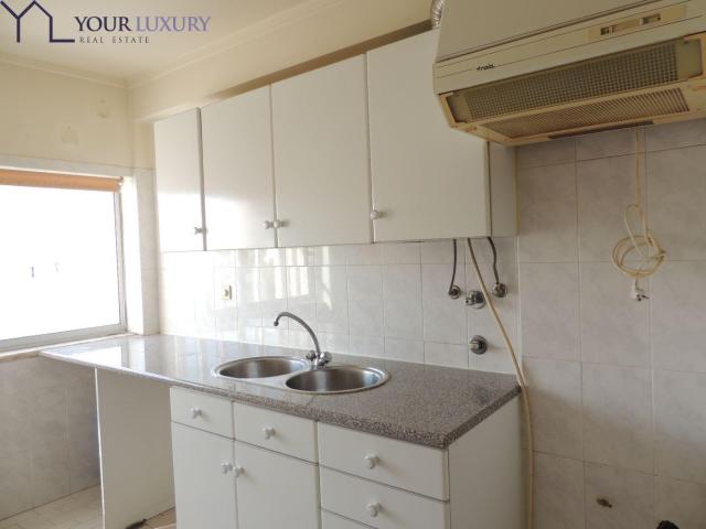 Apartamento T1 bem localizado em Loures, junto a Escola Prim. 40m² Loures