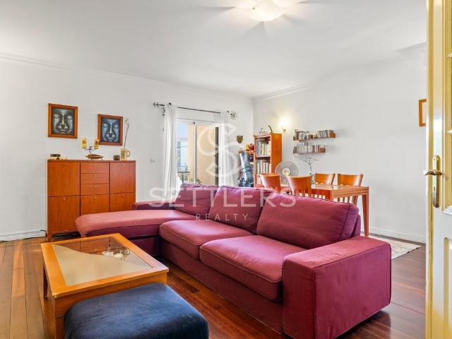 Apartamento T1 Buzano 70m² Carcavelos e Parede