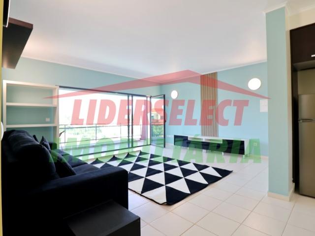 APARTAMENTO T1 C/ VARANDA E PARQUEAMENTO