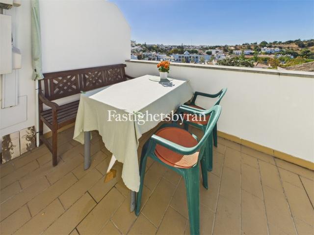 Apartamento T1 c/ vista para cidadeNa melhor localização, no. 49m² Tavira Santiago