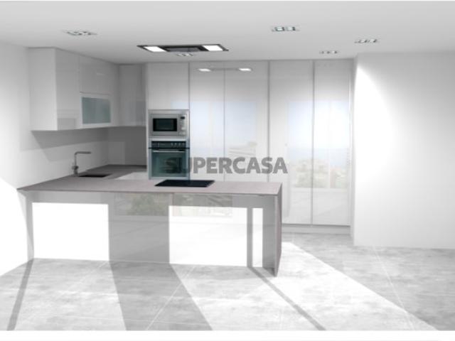 Apartamento T1 com 2 Varandas com Acabamentos de Luxo