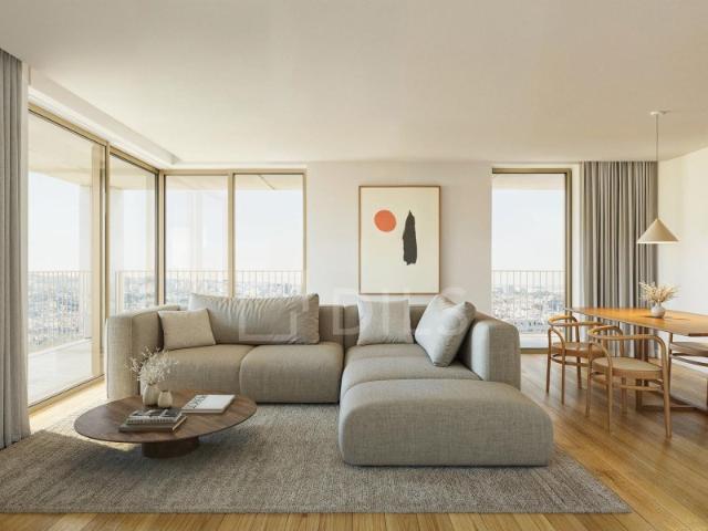 Apartamento T1 com área exterior em pleno centro da cidade do Porto