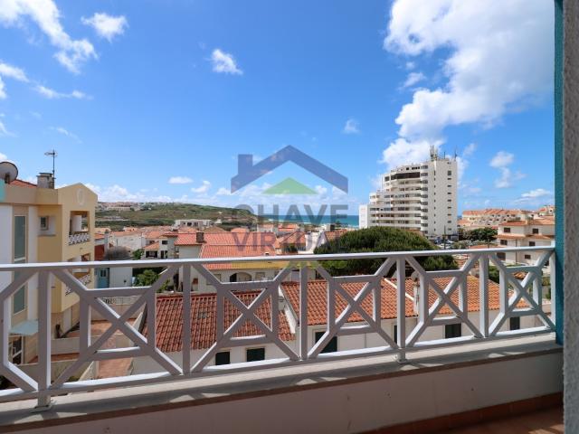 Apartamento T1 com Garagem e Varanda Praia da Areia Branca, Lourinhã