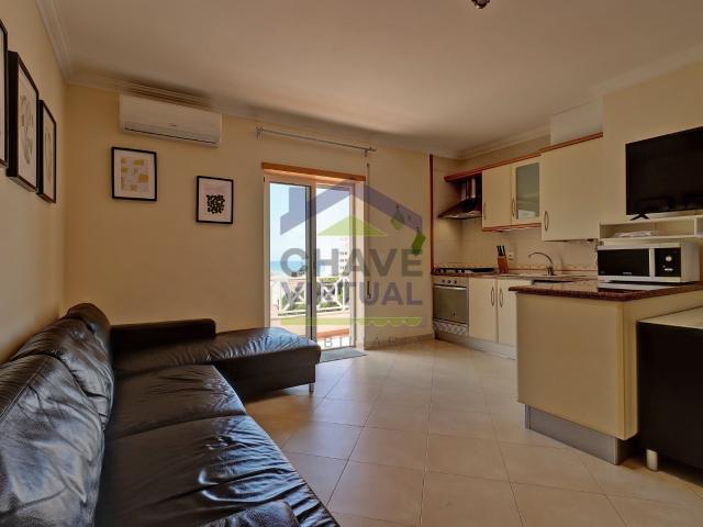 Apartamento T1 com Garagem e Varanda Praia da Areia Branca, Lourinhã
